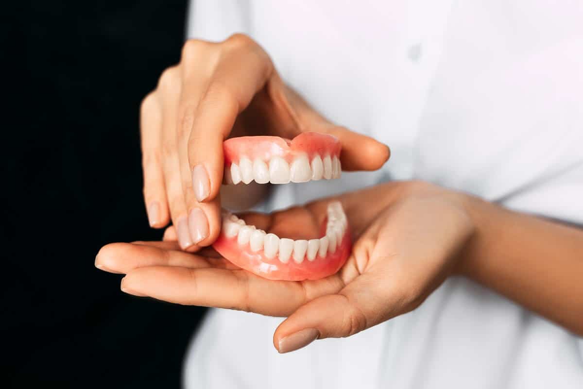 3 Tips for Getting Used to Dentures Oakdale Dental