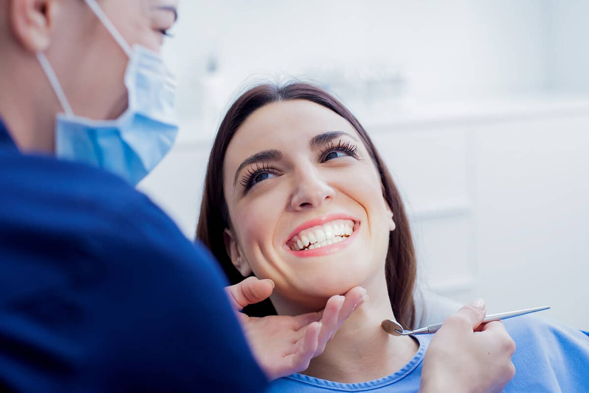 How to Find a Qualified Cosmetic Dentist Near Me Holyoke, MA How to Find a Qualified Cosmetic Dentist Near Me Holyoke, MA
